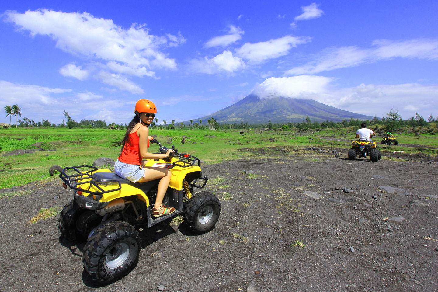 Hotel-Fina-Tours-in-Albay